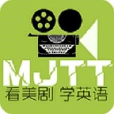 深藍汽車被大貨車左右夾擊車上人沒事 車主：感謝深藍讓我撿回一條命